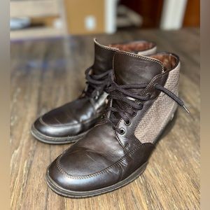 Mens coach leather monogram waterproof boots size 9.5 like new condition